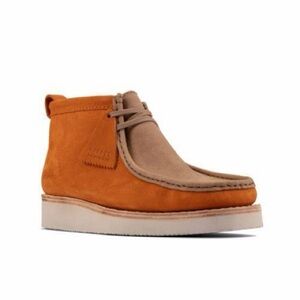 NEW!! Men’s Clarks Wallabee Hike Golden Tan Combi Boot Size 11.5M